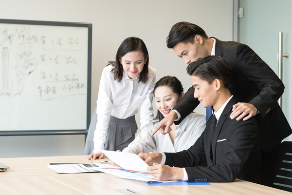 人才梯隊建設(shè)：培養(yǎng)儲備，確保企業(yè)持續(xù)發(fā)展