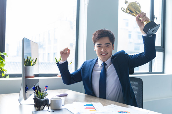 合理控制薪酬成本，提高企業(yè)利潤與員工福利水平