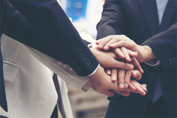 人力資源管理新策略：構(gòu)建人才磁場(chǎng)，推動(dòng)企業(yè)發(fā)展