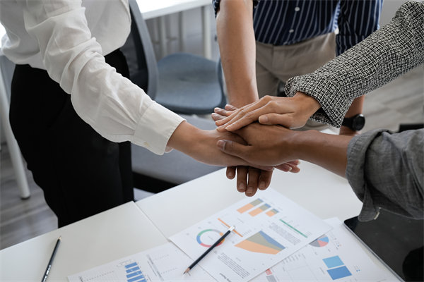 跨國企業(yè)薪酬設(shè)計挑戰(zhàn)：如何跨越地域差異？