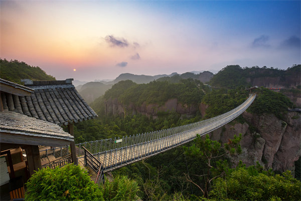 臺州管理咨詢機構(gòu)如何助力企業(yè)戰(zhàn)略規(guī)劃落地？