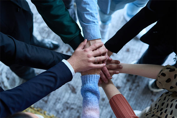 企業(yè)要求員工不結(jié)婚就離職？組織規(guī)劃管理怎么看？