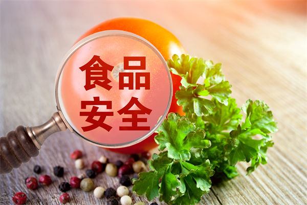 老板直播吃自家黃燜雞：想證明清白，品牌營銷怎么看？
