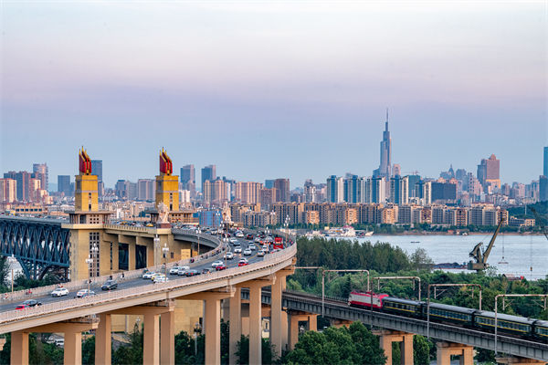年度目標(biāo)總落空，南京年度經(jīng)營計(jì)劃咨詢公司如何精準(zhǔn)規(guī)劃增長路線？