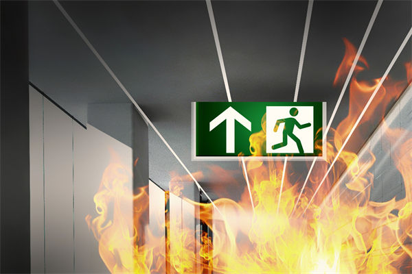 山東化工廠爆炸后樓房僅?？蚣?，對(duì)制造業(yè)有何啟示？