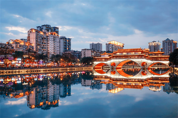2025年新一線城市名單發(fā)布，對(duì)企業(yè)文化的啟示有？