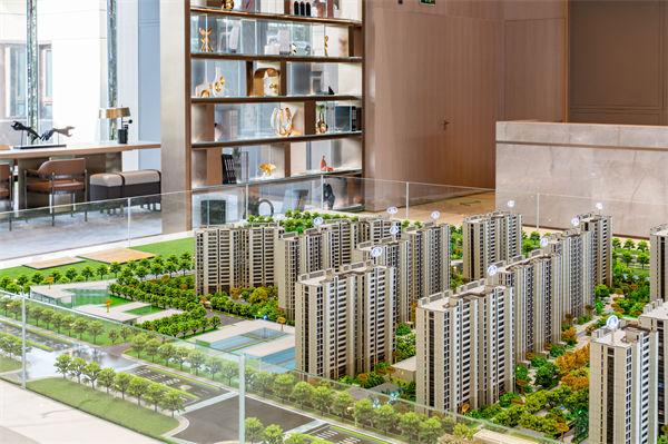 買房爛尾法院判退房退款不還房貸，關(guān)聯(lián)企業(yè)戰(zhàn)略啟示