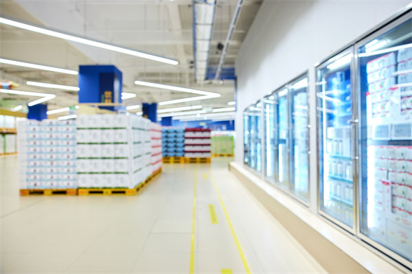 知名超市半年關(guān)了227家店，關(guān)聯(lián)企業(yè)營(yíng)銷怎么看？