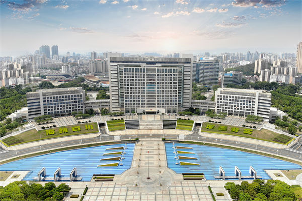 年度計劃寫得漂亮卻落不了地，東莞年度經(jīng)營計劃咨詢公司能抓實(shí)嗎？