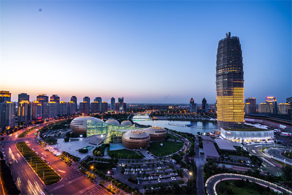鄭州管理咨詢機(jī)構(gòu)若不懂本地產(chǎn)業(yè)邏輯，怎幫企業(yè)踩準(zhǔn)發(fā)展節(jié)奏？